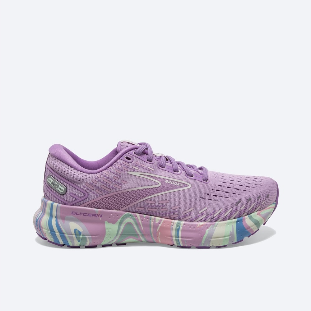 Brooks Glycerin 20 running shoes size 8.